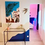 Roma Reva: Design Et Cinema Apartman Nîmes