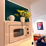 Roma Reva: Design Et Cinema 님