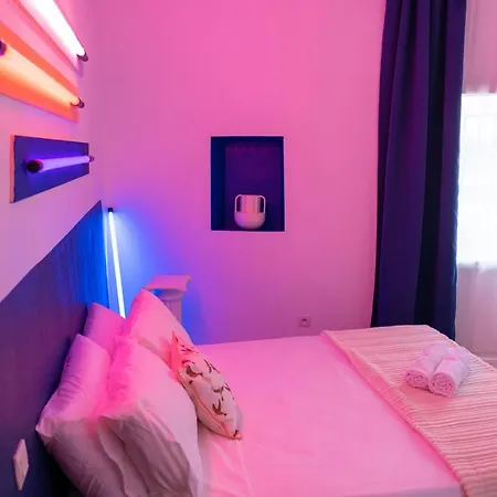 Roma Reva: Design Et Cinema Apartment *