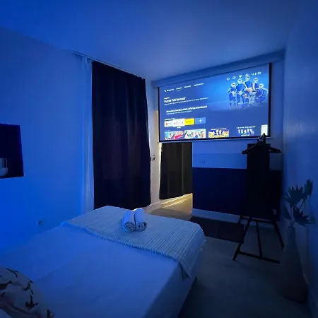 Roma Reva: Design Et Cinema Apartamento *