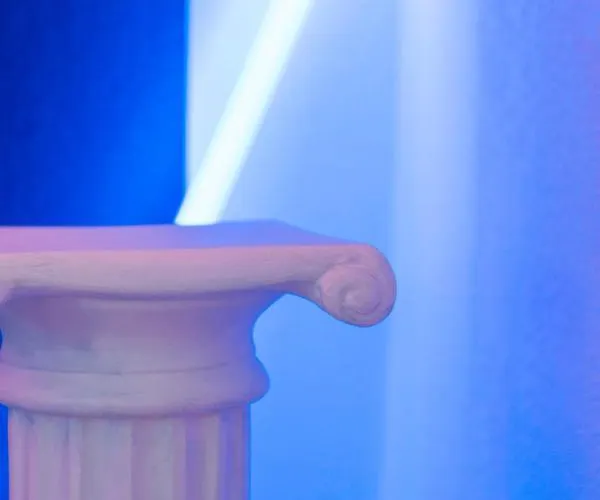 Roma Reva: Design Et Cinema *